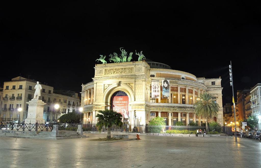 Casa Politeama Palermo Lägenhet Exteriör bild