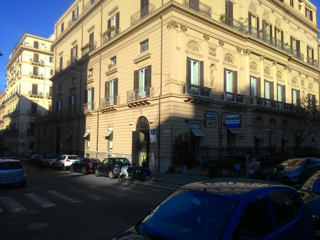 Casa Politeama Palermo Lägenhet Exteriör bild